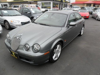 Illustration for article titled Which Jag R models were the worst?